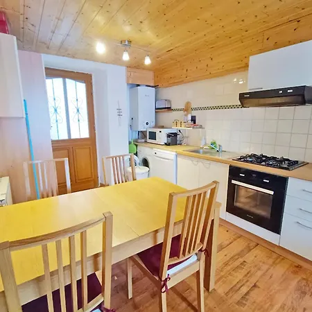Le Cocon - T3 - Wifi - Bagneres-de-Luchon